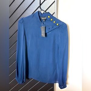 NWT! Saloni silk top w gold button closure on shoulders. Size US0. NEW w TAGS!
